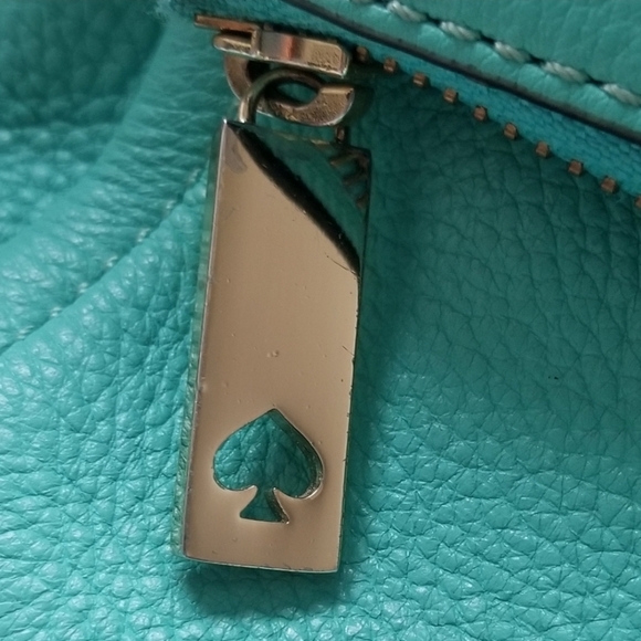 Gorgeous Authentic Kate Spade Leather Crossbody - Picture 15 of 16